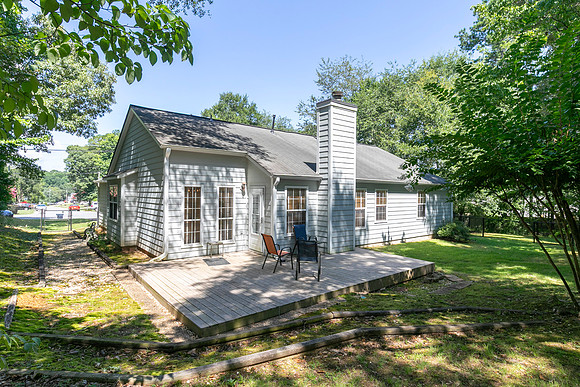 5021 River Rock Way-30