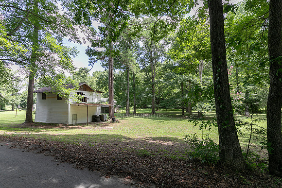 435 Hampton Road-5