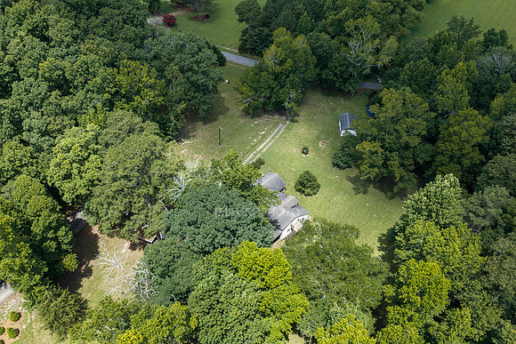 435 Hampton Road-28