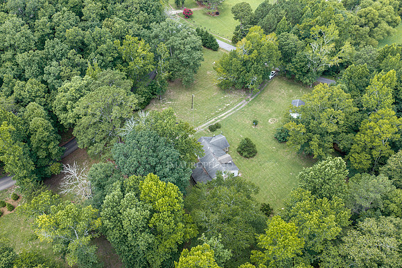 435 Hampton Road-29