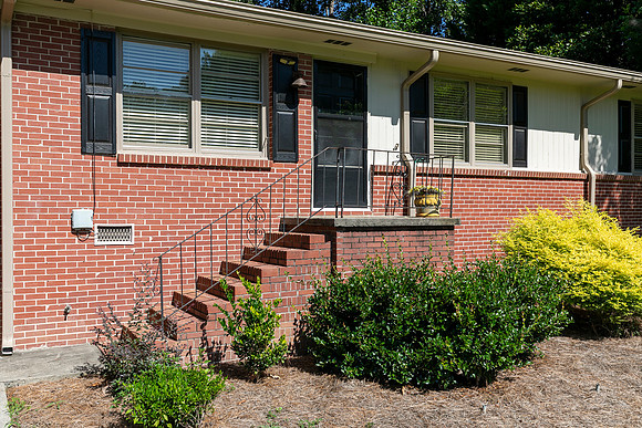 2133 Sandy Plains Road-10