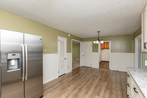 2133 Sandy Plains Road-20