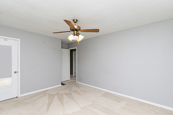 2133 Sandy Plains Road-29