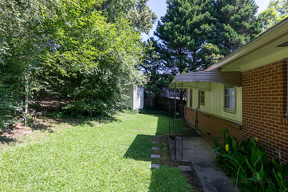 2133 Sandy Plains Road-36