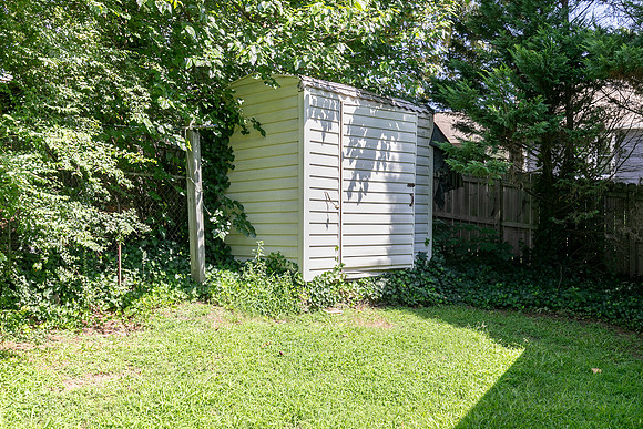 2133 Sandy Plains Road-38