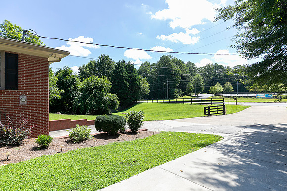 2133 Sandy Plains Road-41