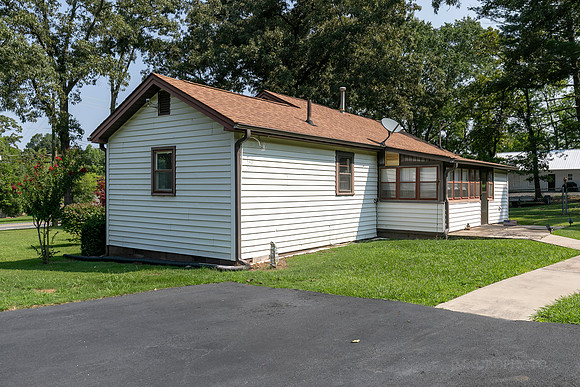 3186 Hwy 411-22