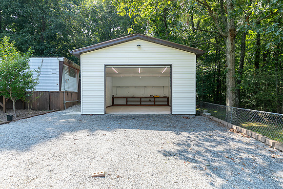 3186 Hwy 411-40