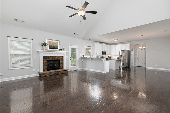 137 Unicoi Way-9