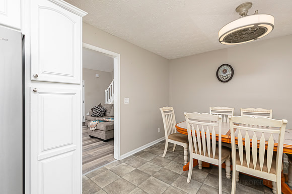 844 Hardy Circle-17