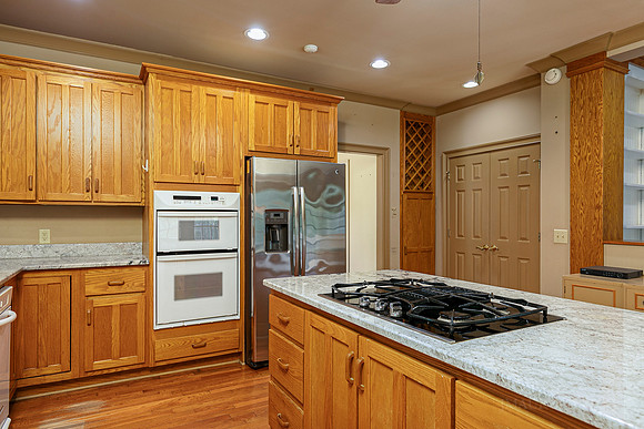 538 Spring Place Rd-17