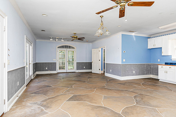 538 Spring Place Rd-64