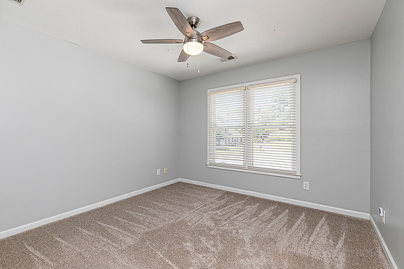 482 Broadstone Way-29
