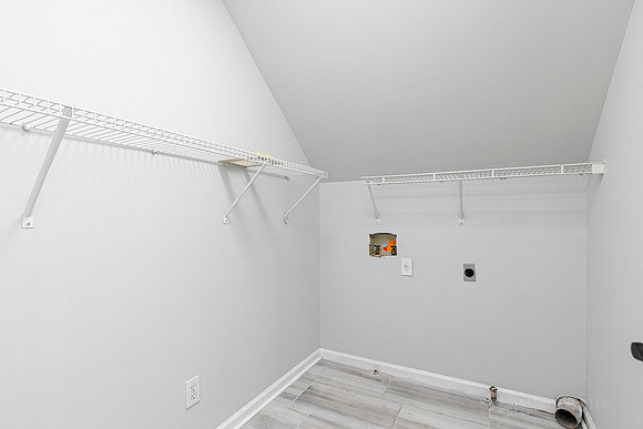 482 Broadstone Way-33