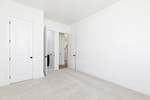 Roswell Transitional-26