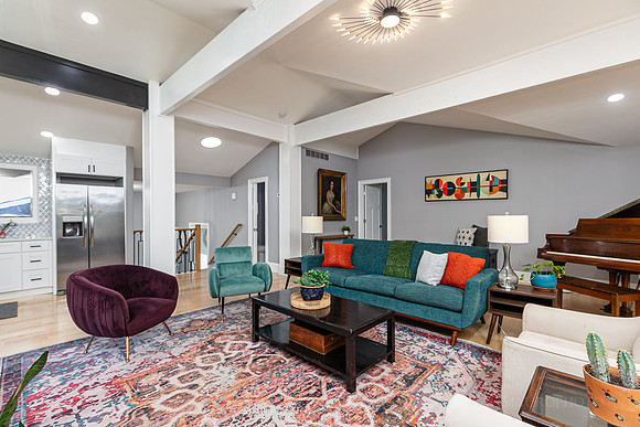 371 Clear Spring Court-14