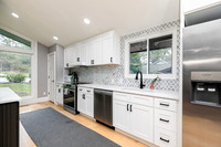 371 Clear Spring Court-18
