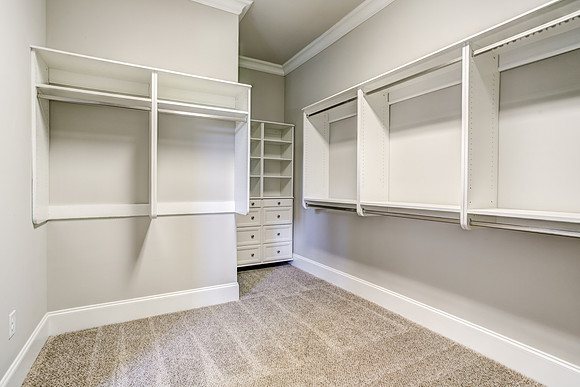 Master Closet-1