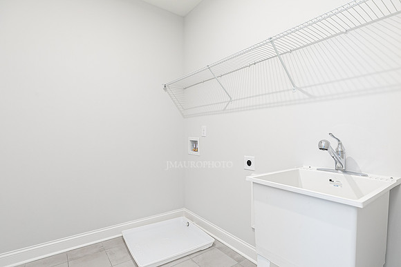 Laundy-1