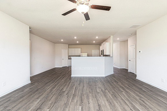 Family Room-3
