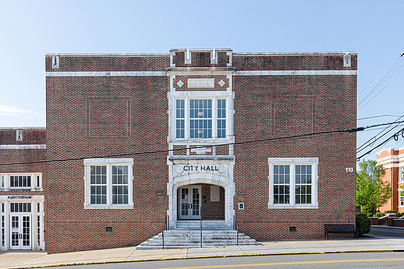 Canton-8
