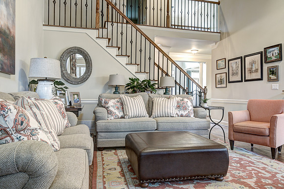 Family Room-10