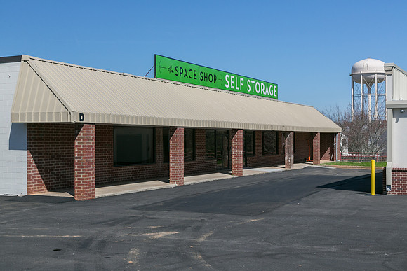 Space Shop-25