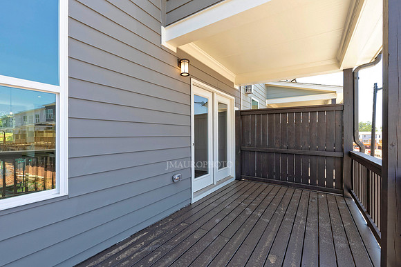 Deck-1