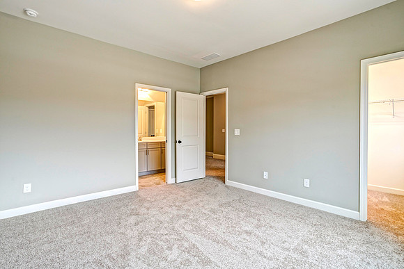 Bedroom 2 - Upstairs-3