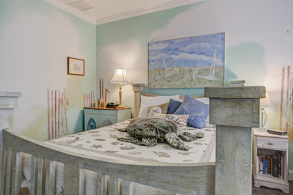 Guest Room 2-6