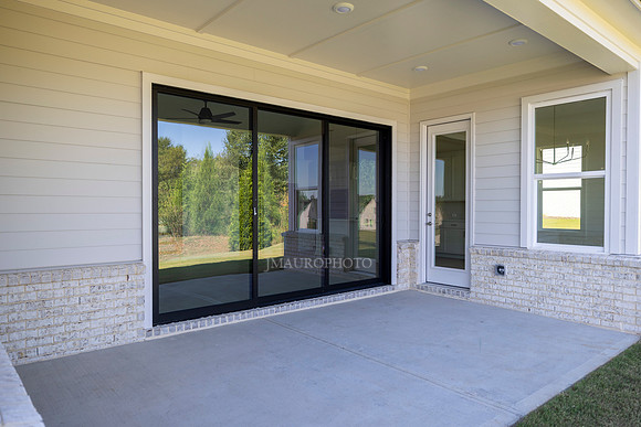 Iveywood Elite Cottage-4