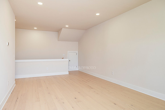Oakridge Grand-32