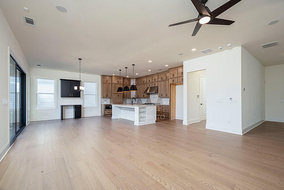 Oakshire Farmhouse-9