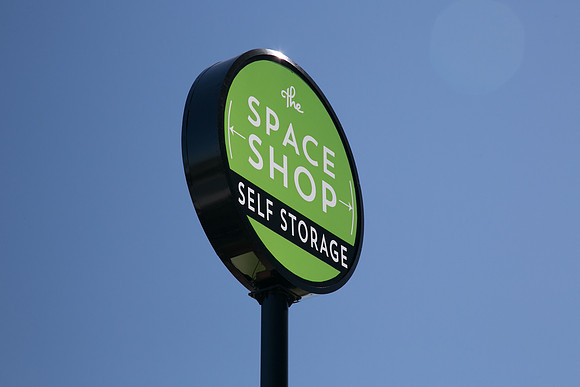Space Shop-17