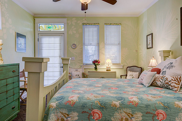 Guest Room 3-9