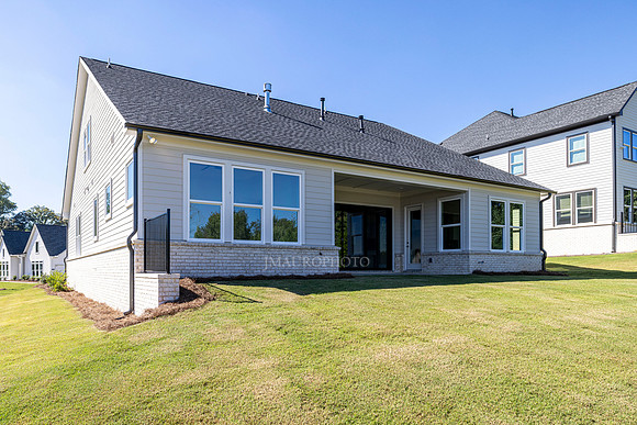 Iveywood Elite Cottage-5