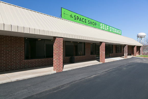 Space Shop-26
