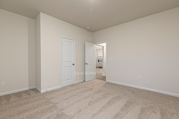 Bedroom 2-2