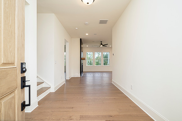 Oakshire Farmhouse-4