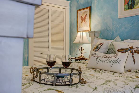 Guest Room 1-5