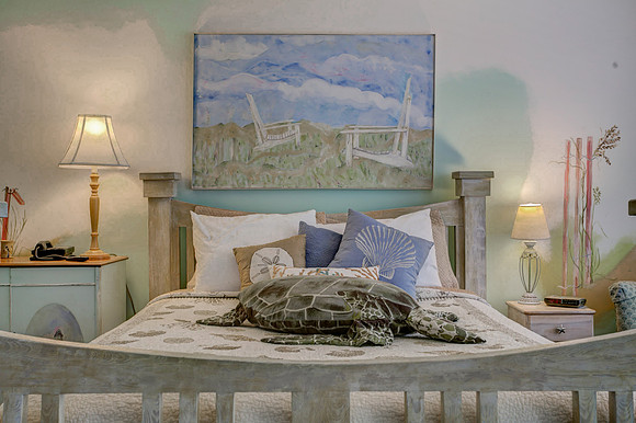 Guest Room 2-4