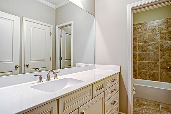 Guest Bath - Upstairs-1