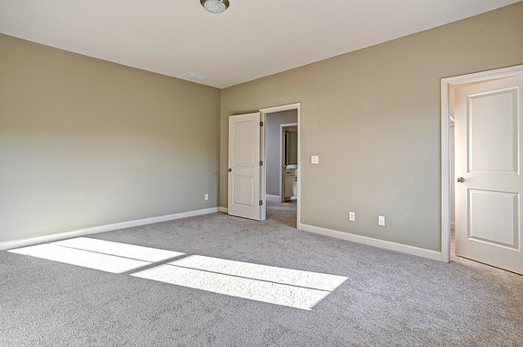 Bedroom 3 - Upstairs-2