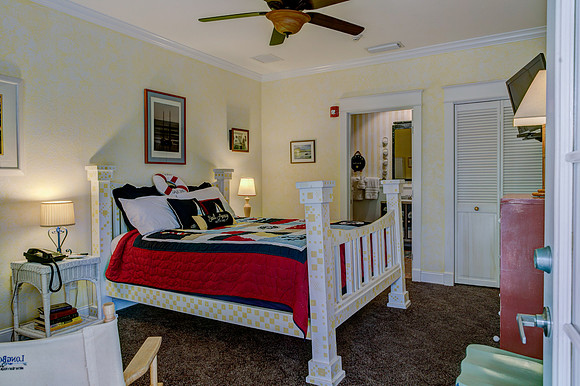 Guest Room 5-1