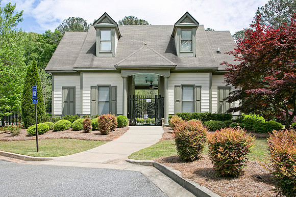 Clubhouse-1