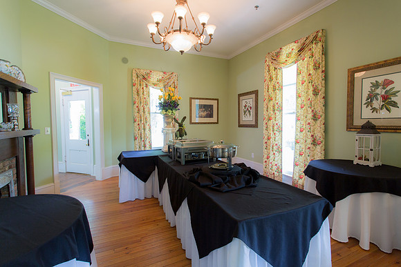 Serving Room-1