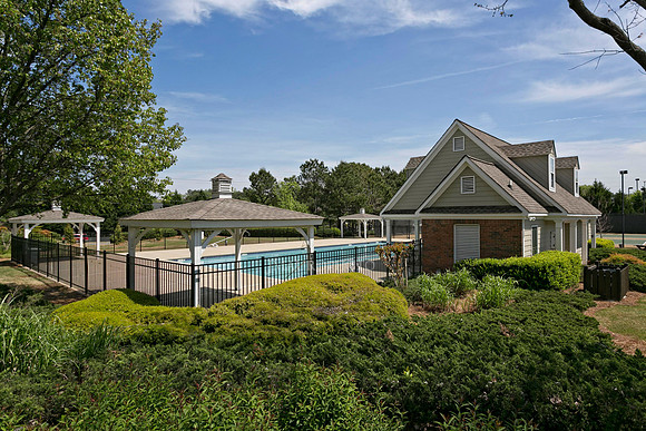 Clubhouse-1