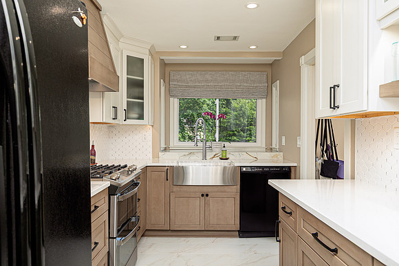 Sandy Springs Kitchen-4
