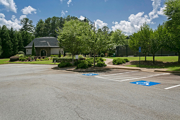 Clubhouse-1