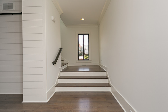 Modern Farmhouse-24